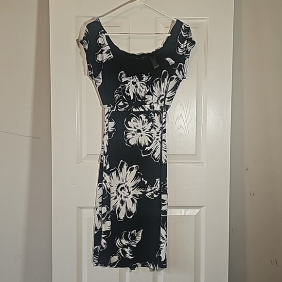 Axcess Liz Claiborne Black & White Floral Midi Dress Stretch Size S - Picture 1 of 6